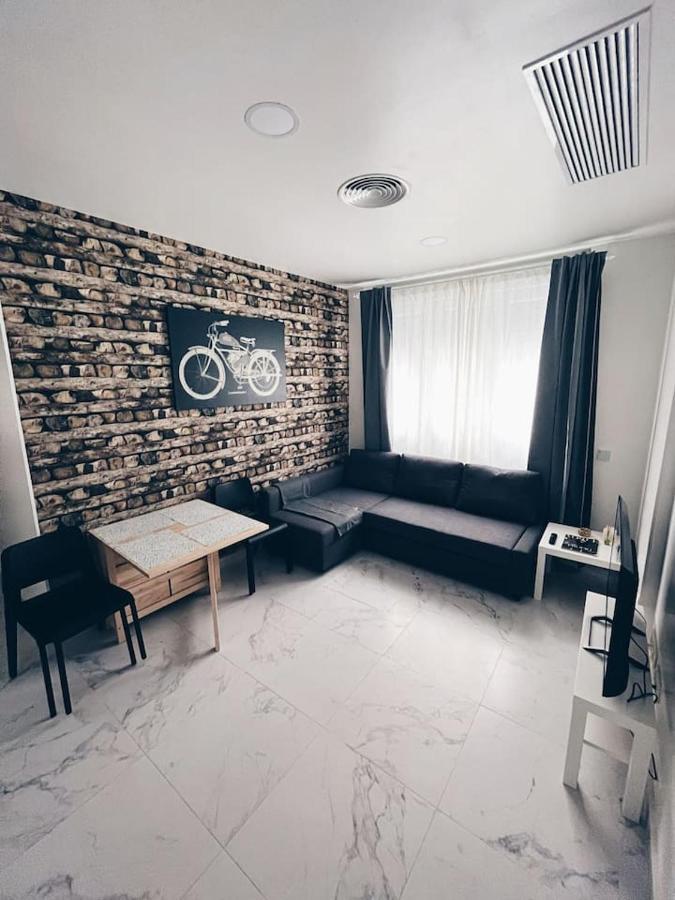 Apartamento Kenoa Metropolitano Madrid Luaran gambar