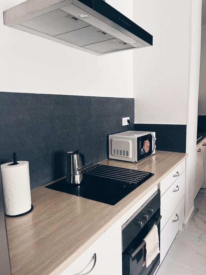 Apartamento Kenoa Metropolitano Madrid Luaran gambar